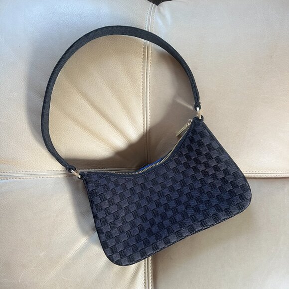 Rothys The Mini Shoulder Bag - Picture 4 of 4